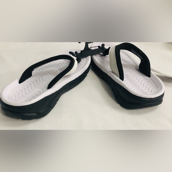 Women’s flip flops comfort footbed hightail slip on stylish sporty white black.9 - Picture 7 of 7